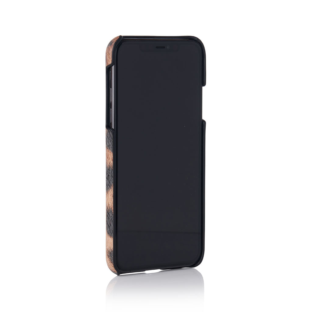 Leopard Animal Print iPhone Case Chic Geeks Leopard Animal Print iPhone Case Chic Geeks