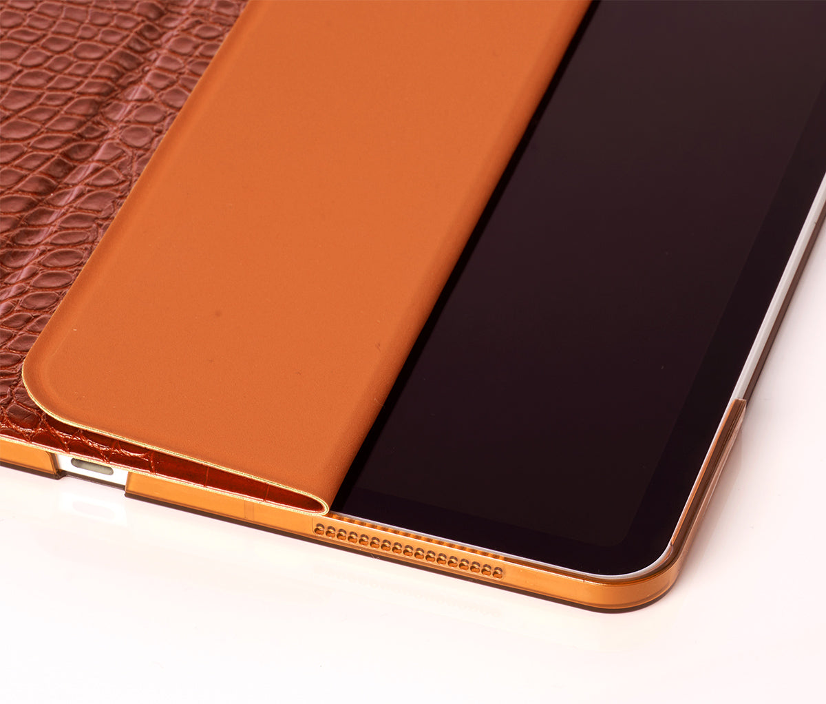 Cognac Faux Crocodile 12.9-inch iPad Pro Case – Chic Geeks
